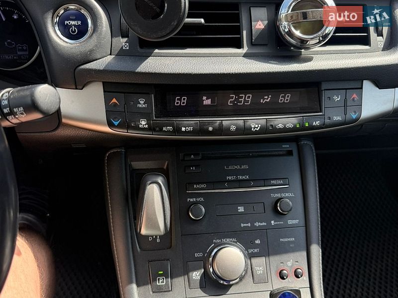 Хэтчбек Lexus CT 2016 в Киеве