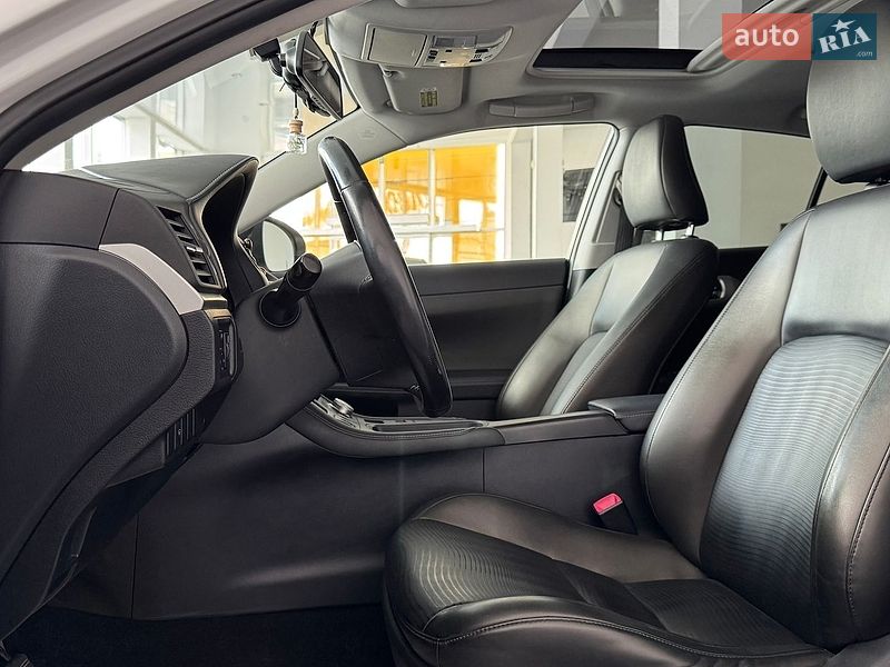 Хэтчбек Lexus CT 2012 в Львове фото 9 Хэтчбек Lexus CT 2012 в Львове