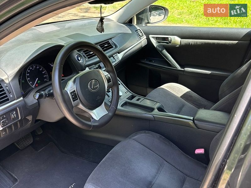 Хетчбек Lexus CT 2011 в Ужгороді фото 11 Хетчбек Lexus CT 2011 в Ужгороді