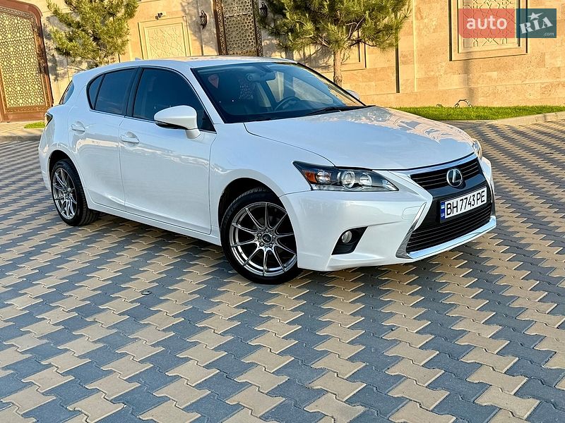 Хэтчбек Lexus CT 2015 в Одессе