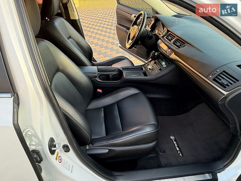 Хэтчбек Lexus CT 2015 в Одессе
