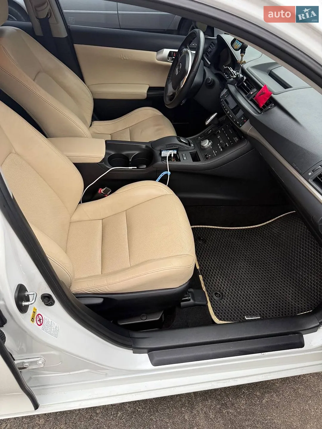 2011 Lexus CT - мініатюра 15