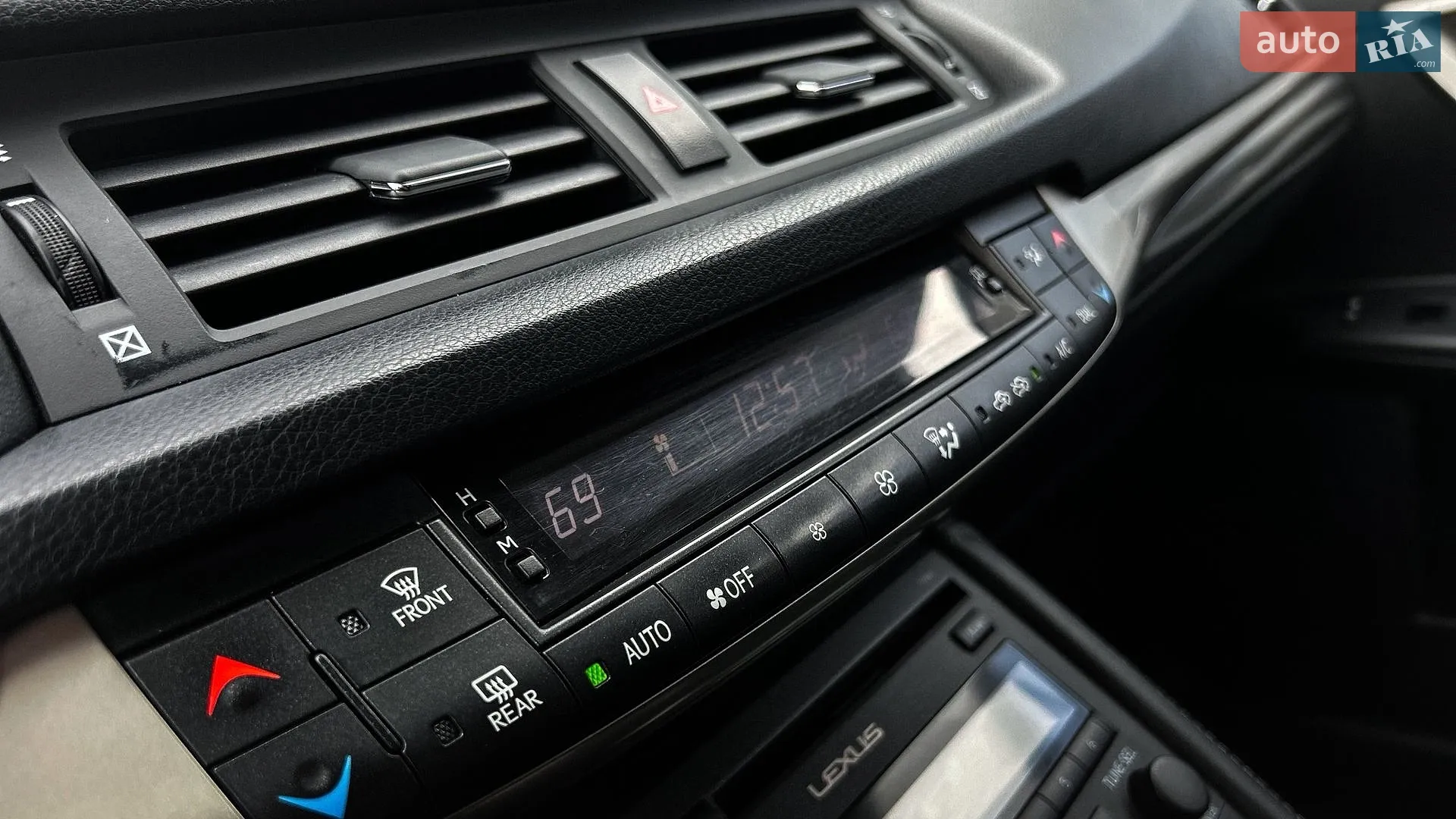 2015 Lexus CT - мініатюра 25