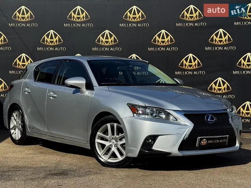 Lexus CT 2015