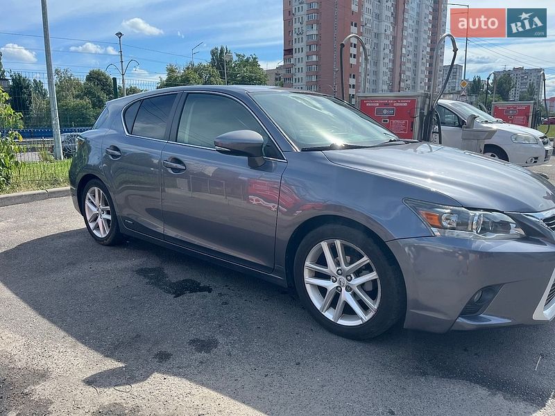 Хэтчбек Lexus CT 2014 в Киеве фото 8 Хэтчбек Lexus CT 2014 в Киеве