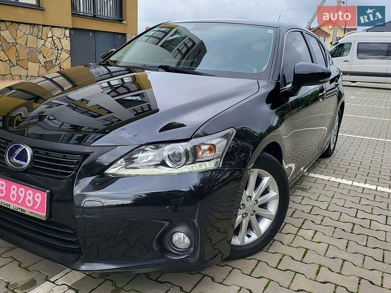 Хэтчбек Lexus CT 2013 в Луцке