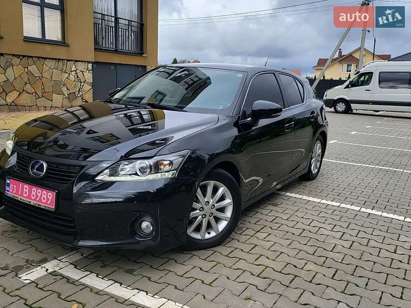 Lexus CT 2013