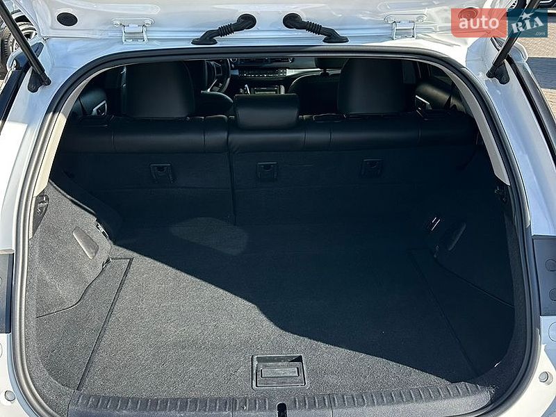 Хэтчбек Lexus CT 2011 в Луцке