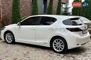 Хэтчбек Lexus CT 2011 в Тернополе
