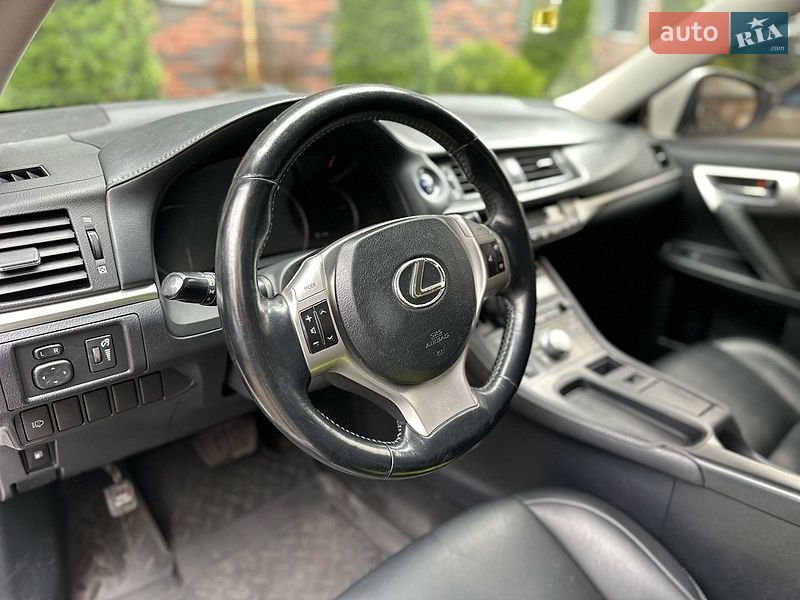 Хетчбек Lexus CT 2011 в Тернополі