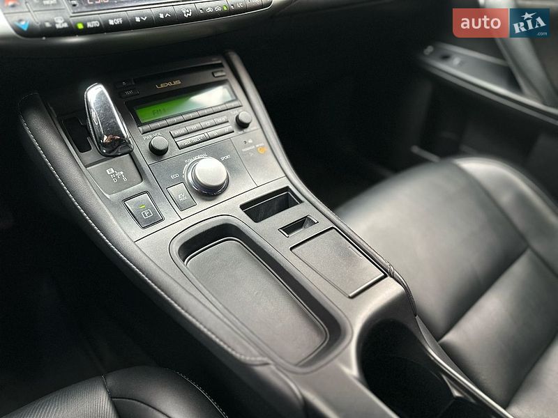 Хетчбек Lexus CT 2011 в Тернополі