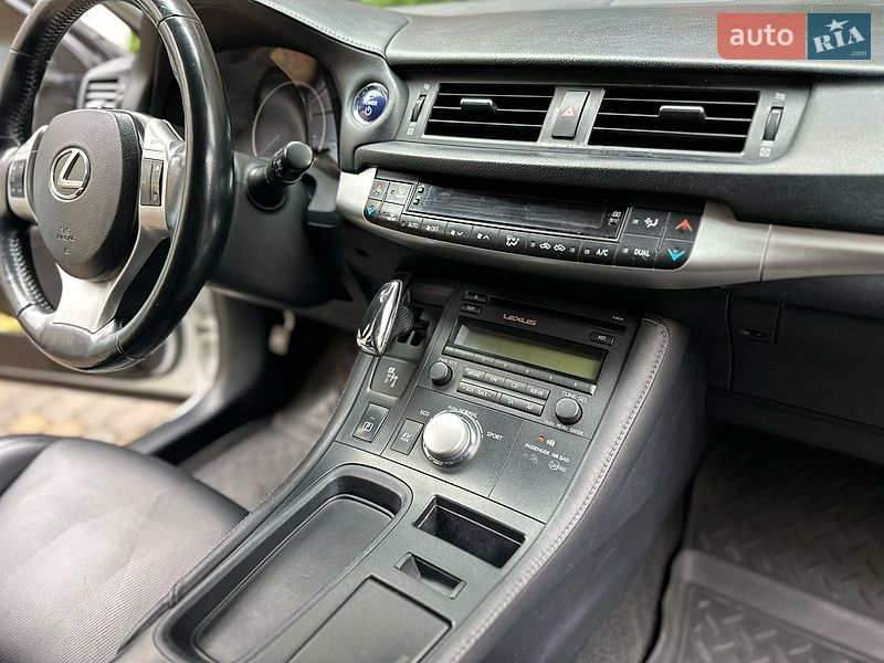 Хетчбек Lexus CT 2011 в Тернополі