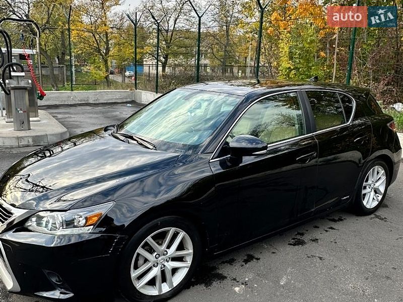 Хетчбек Lexus CT 2015 в Києві фото 5 Хетчбек Lexus CT 2015 в Києві