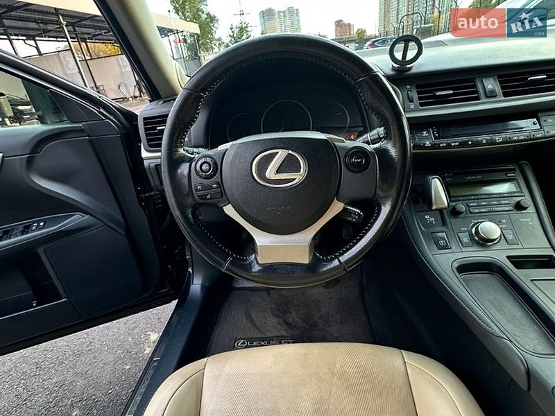 Хетчбек Lexus CT 2015 в Києві фото 16 Хетчбек Lexus CT 2015 в Києві