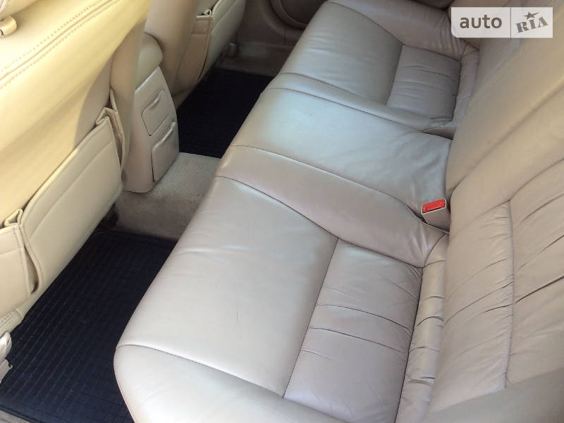 Седан Lexus ES 1998 в Киеве