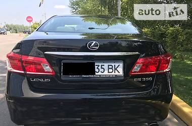 Седан Lexus ES 2011 в Киеве