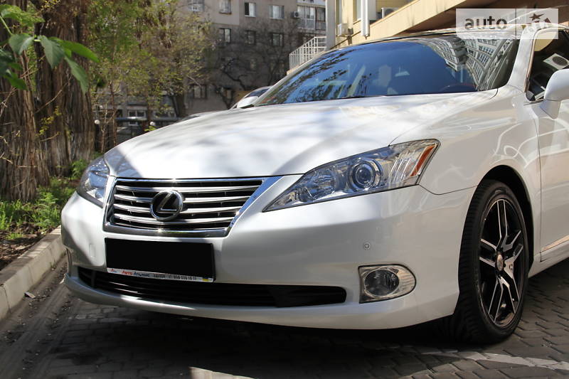 Седан Lexus ES 2010 в Одесі