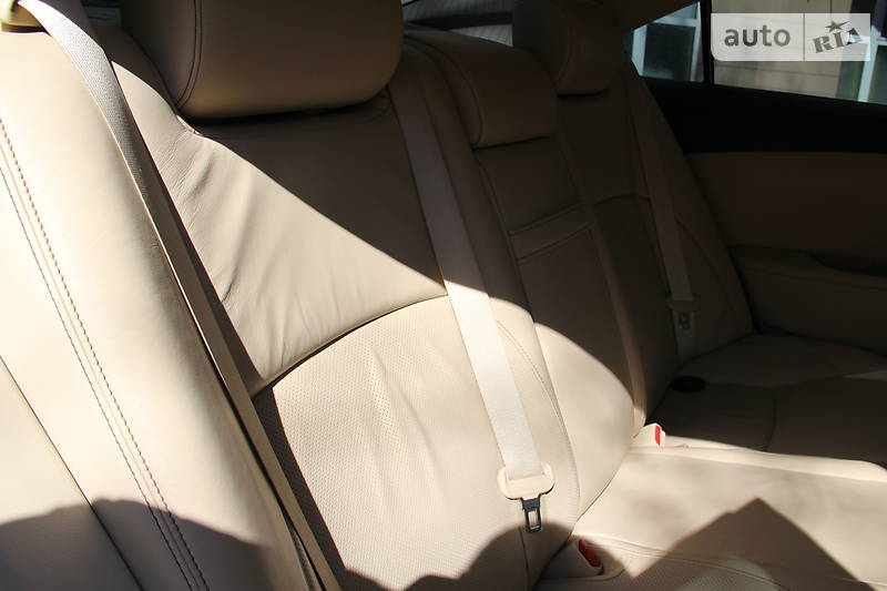 Седан Lexus ES 2010 в Одесі