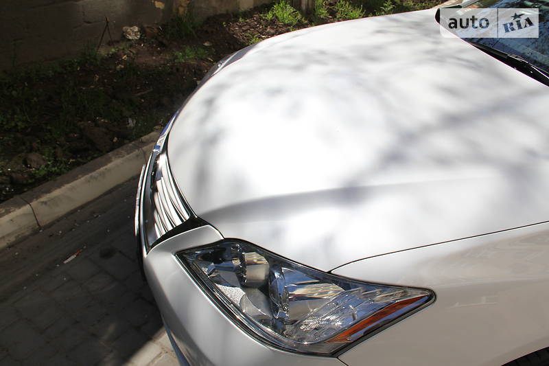 Седан Lexus ES 2010 в Одесі