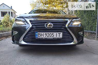 Седан Lexus ES 2018 в Одессе