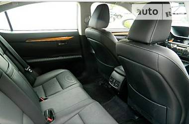 Седан Lexus ES 2014 в 