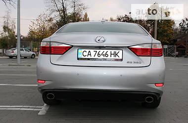 Седан Lexus ES 2013 в Умані