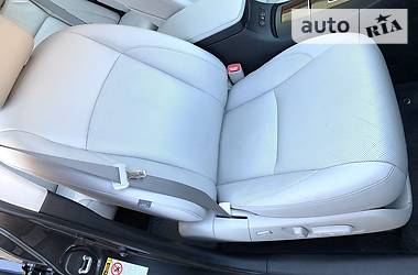 Седан Lexus ES 2011 в 
