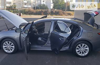 Седан Lexus ES 2013 в Полтаве