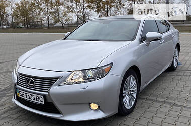 Седан Lexus ES 2012 в Николаеве