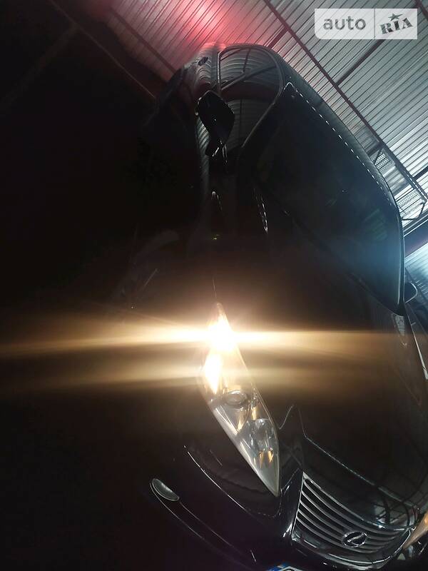 Седан Lexus ES 2007 в Львове