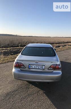 Седан Lexus ES 2001 в 