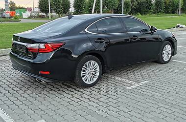 Седан Lexus ES 2017 в Хмельницькому