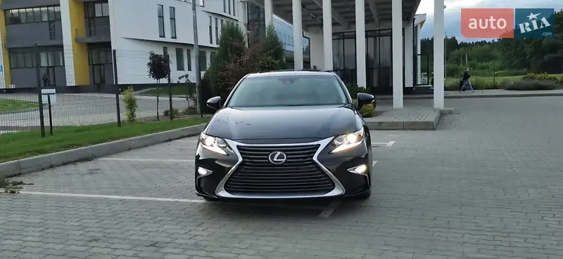 Lexus ES 2017