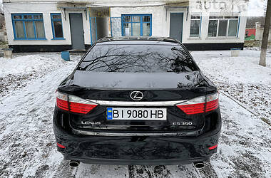 Седан Lexus ES 2012 в Кропивницком