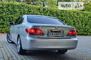 Седан Lexus ES 2006 в Львове