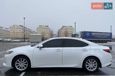 Седан Lexus ES 2014 в Києві