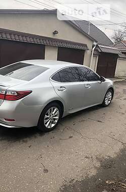 Седан Lexus ES 2015 в Одессе