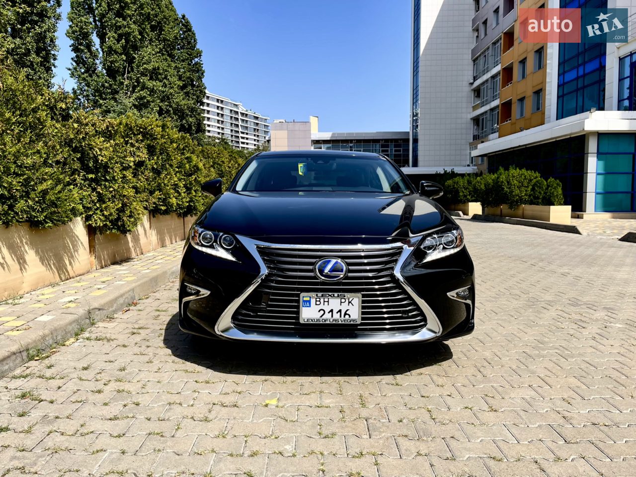 2016 Lexus ES - мініатюра 18