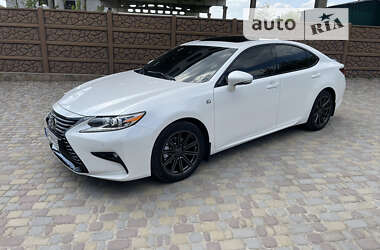 Седан Lexus ES 2017 в Запорожье
