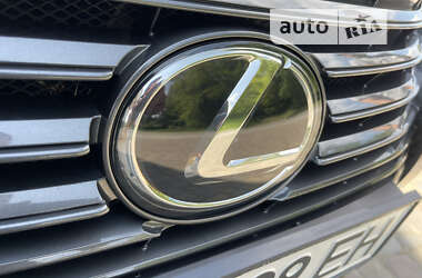 Седан Lexus ES 2017 в Запорожье