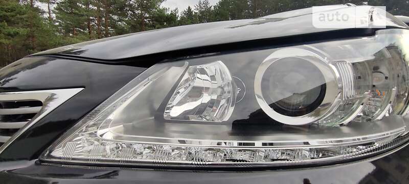 Седан Lexus ES 2014 в Києві