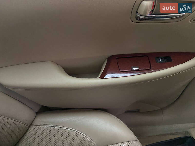 Седан Lexus ES 2007 в Новом Роздоле