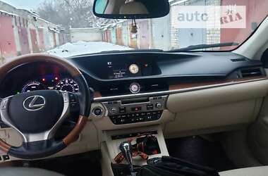 Седан Lexus ES 2014 в Харькове