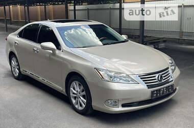 Седан Lexus ES 2011 в Киеве