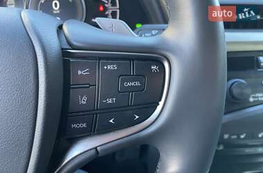 Седан Lexus ES 2018 в Одессе