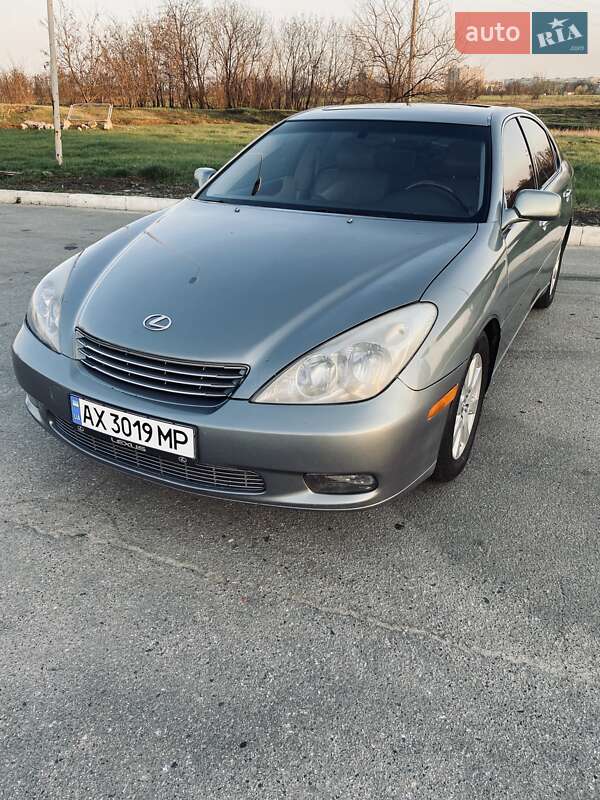 Седан Lexus ES 2004 в Харкові
