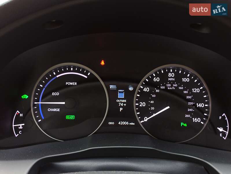 Седан Lexus ES 2015 в Днепре