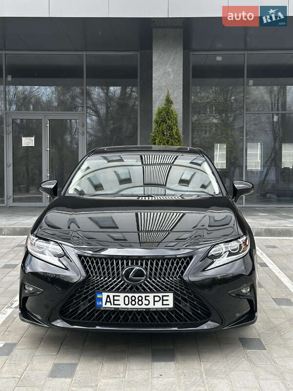 Lexus ES 2015