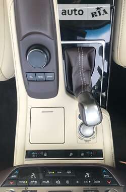 Седан Lexus ES 2018 в Киеве