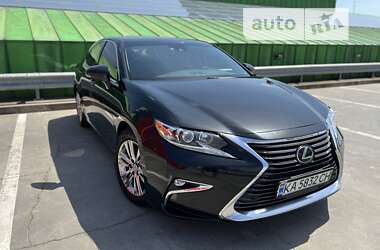 Седан Lexus ES 2017 в Киеве
